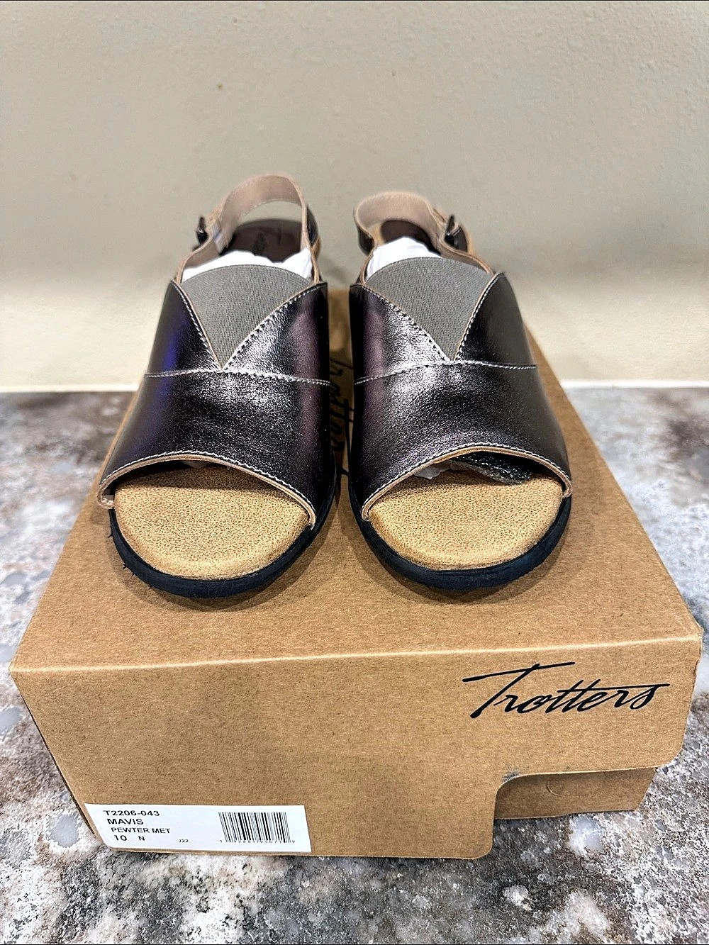 Trotters Open-Toe Slingback Heels in Brown New